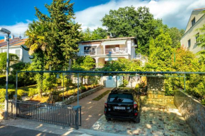 Apartments with a parking space Njivice, Krk - 20988
